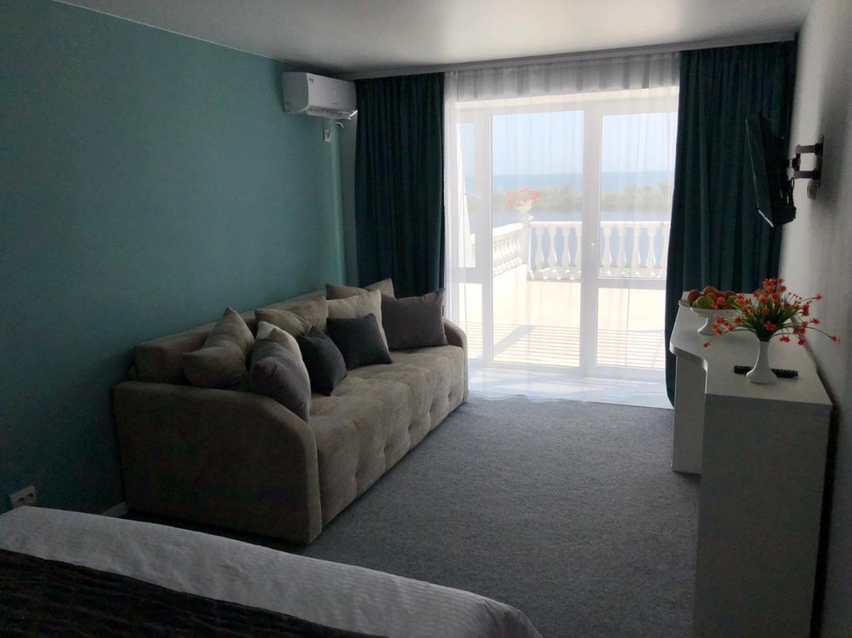 Panorama Briz Hotel Karolino-Buhaz Eksteriør billede