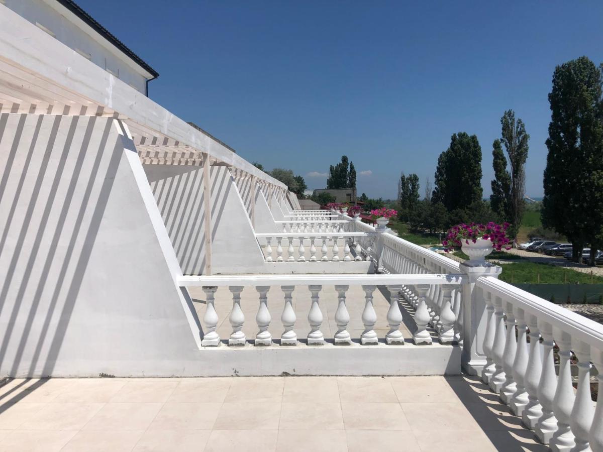 Panorama Briz Hotel Karolino-Buhaz Eksteriør billede