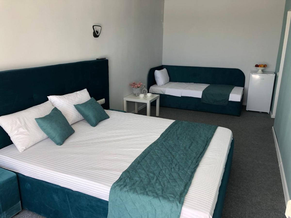 Panorama Briz Hotel Karolino-Buhaz Eksteriør billede