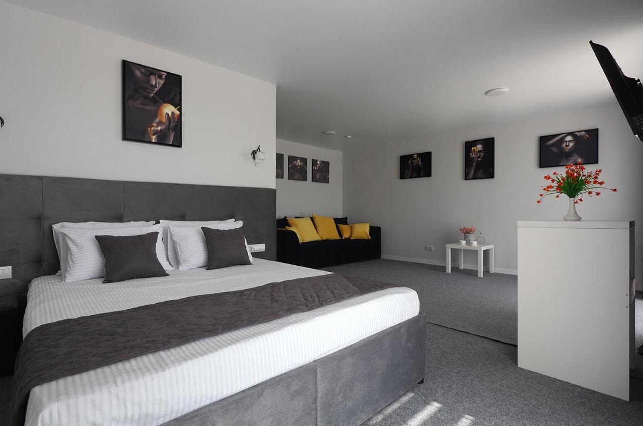 Panorama Briz Hotel Karolino-Buhaz Eksteriør billede