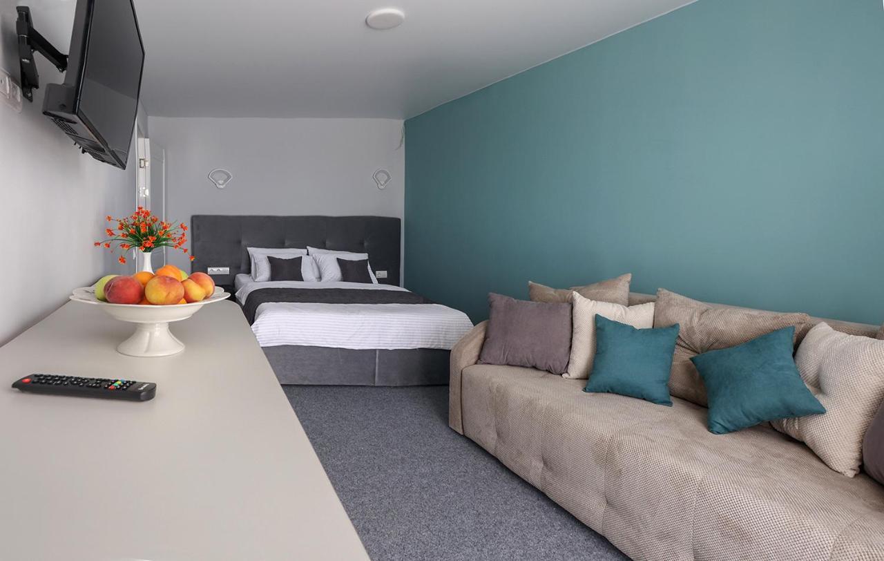 Panorama Briz Hotel Karolino-Buhaz Eksteriør billede